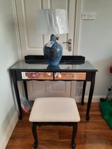 Console table and stool