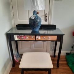 Console table and stool