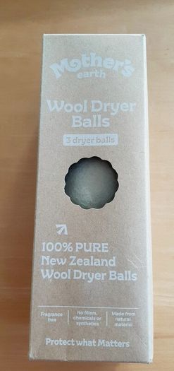 100% wool dryer balls BNIB