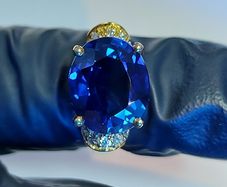 Royal Blue Sapphire Imitation 5.25 ct Gold plated Sterling silver 925