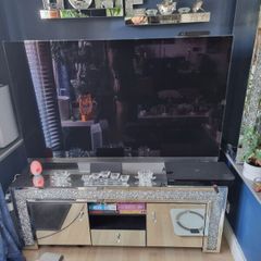 Crushed diamond tv unit