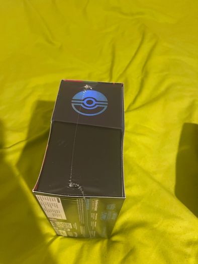 Pokemon ETB