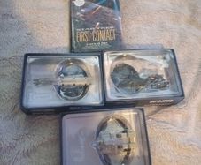 Star trek book and ships