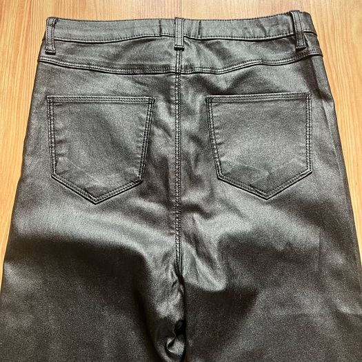 QUIZ Black Faux Leather Skinny Jeans, NEW size 6