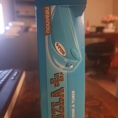 rizzla rolling machine