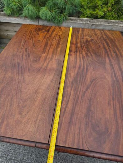 19Th Century Georgian Mahogany Dining Table