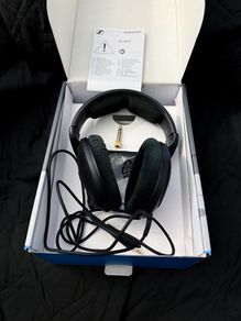 Sennheiser HD 560S Headphones