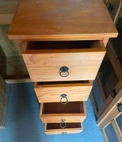 Tall drawers.