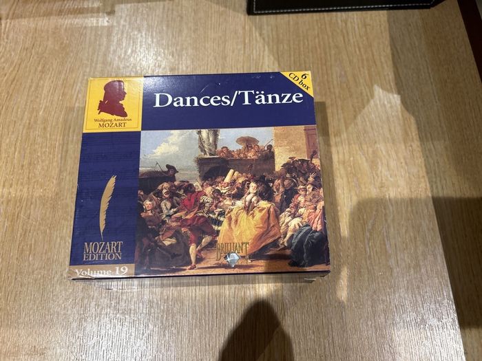 Mozart Edition - Volume 19 - Dances