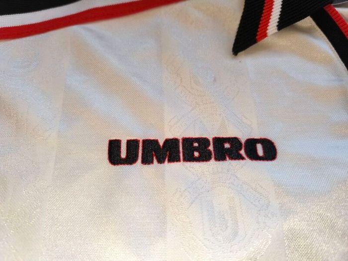 1997/99 Manchester United Umbro Away Jersey Size XL Adults