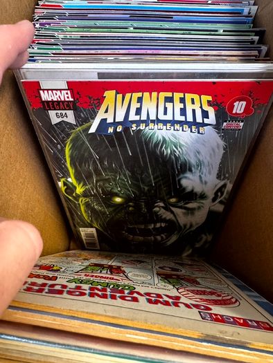 DC, Marvel Long Comic Box w 290 comics for Sale