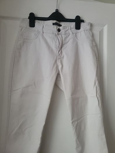White Crop Trousers