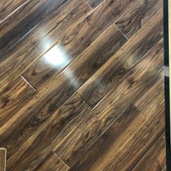 laminate walnut 12.3 mm