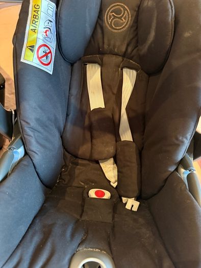 Cybex car seat & swivel base