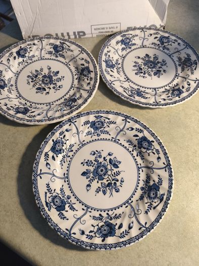 Set Of  3 Plate 9 Inches Indies Made In England By Johnson Bros A Genuine Hand Engraving Detergent And Acid Resisting Dish Washer Safe Ironstone