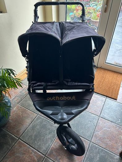 Out n About Double Buggy
