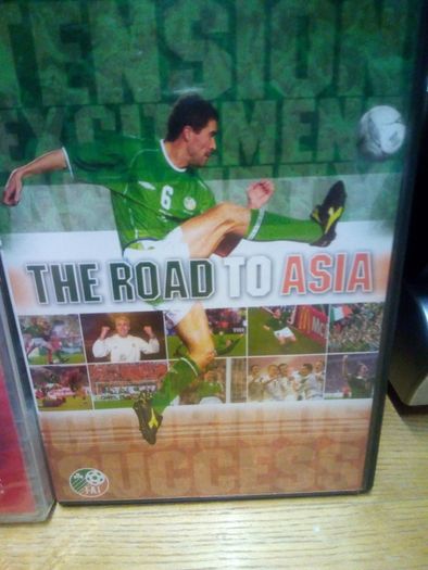 Football, Rugby, GAA, UFC + Sports books/DVD'S- Alex Ferguson/Roy Keane/John Giles/Christiano Ronaldo/Brian O'Driscoll/Ronan O'Gara