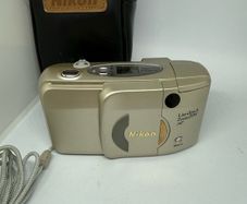 Nikon Lite Touch Zoom 70W