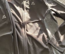 Montirex tracksuit size teen L like new