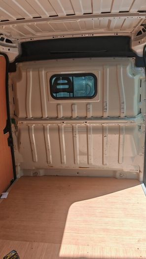 Peugeot boxer bulkhead