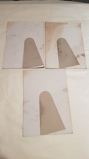3 x advertising show cards ,,nice condition,,collectors item,,price includes post to anywhere in ireland thank you, take as is,some wear ,,applemans,Heineken, orchards thieves,,