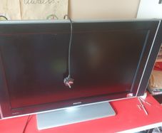 32" Phillips TV
