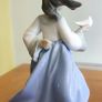 VINTAGE Lladro Nao Porcelain Figurine Girl with Dove Image 3