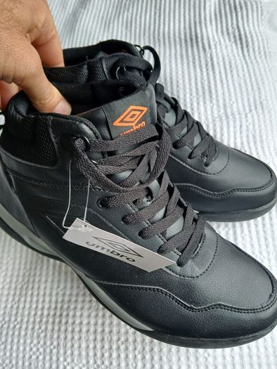 UMBRO Ludgate boots black NEW