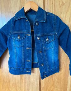 Girls Brand New Soft Denim Jacket with 9 diamond buttons