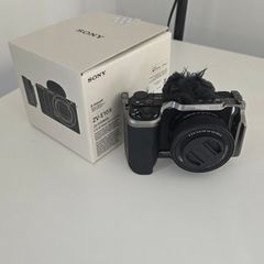 Sony ZV-E10 II with Kit Lens