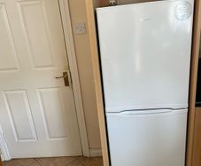 Fridge freezer