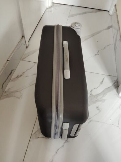 cabin size suitcase