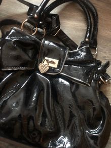 Ladies handbag