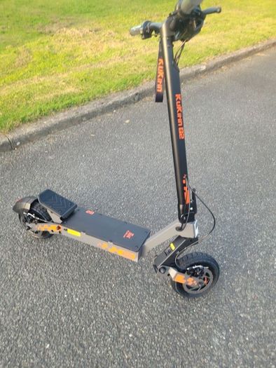 Electric scooter,kukirin G2,brand new in a box , delivery available
