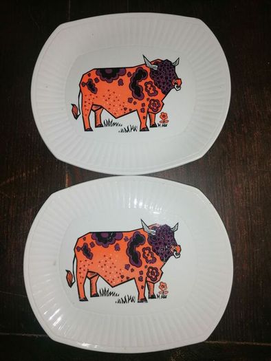 10x Beefeater Dinner Plates