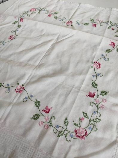 Small Vintage Tablecloth