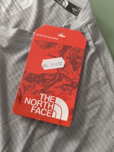 Men's North Face T Shirt