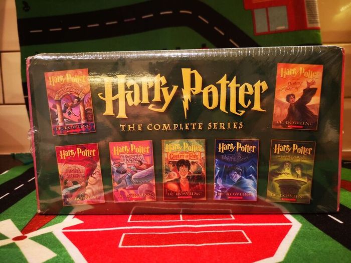 Harry Potter Complete Set US version in wraps