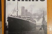Titanic. By David Ross.180 Historicand Modern Photographs.  Large Volume Hardback With Dustjacket In Good Condition.  See Photos For Same.