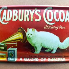 Cadbury's Cocoa Red with white Cat Wall Retro Vintage Sign Plate 8x11 cm Metal