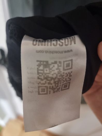 Moschino T Shirt - Size L