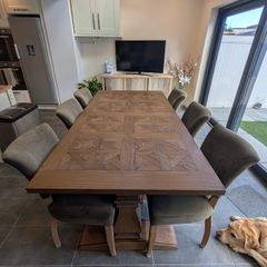 EZ Living Dinner table and 6 chair Set:  Timber Extendable Dining Table with set of 6 chairs included