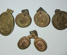 Antique Job Lot Of 14 Items As Shown.