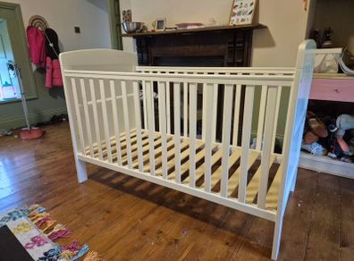 Obaby Grace Cot