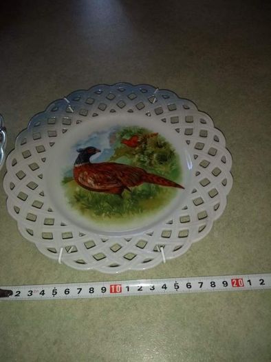 Set of 2 lattice pheasant wall plate.