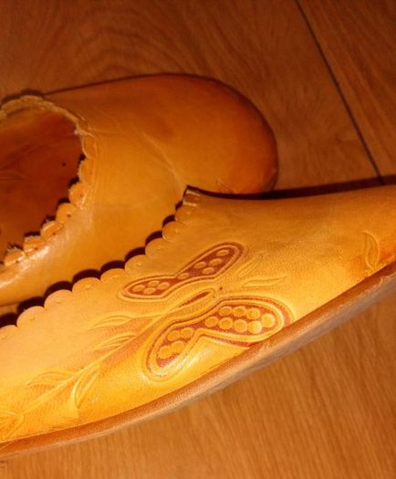 Ladies Shoes
