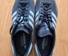 Adidas Shoes - gender neutral design, UK size 7 / EU 40 and half