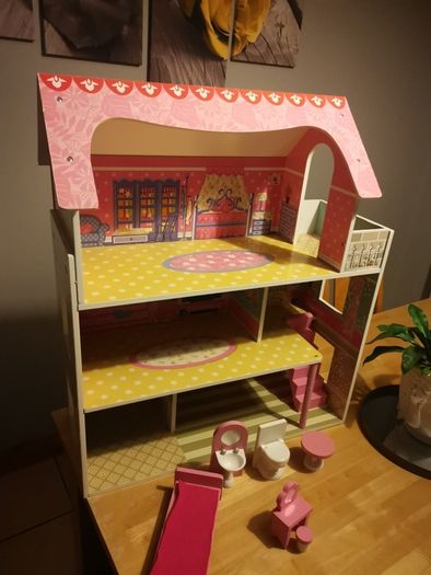 Doll House