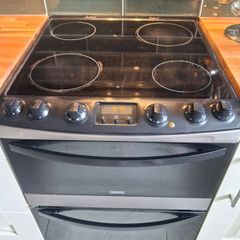 Zanussi free standing cooker