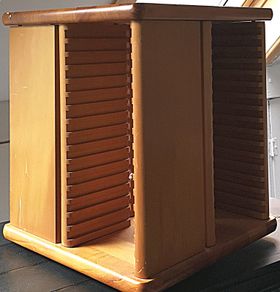 cd rack